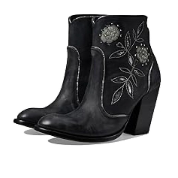 Old Gringo Shoes - Old Gringo Merillyn Black Floral Embroidered Heeled Boots
